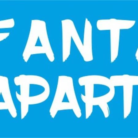 Fantastic Waw - K Room 5 Varşova Dış mekan fotoğraf